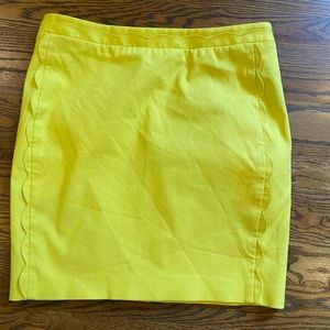 Bright yellow scalloped banana republic skirt